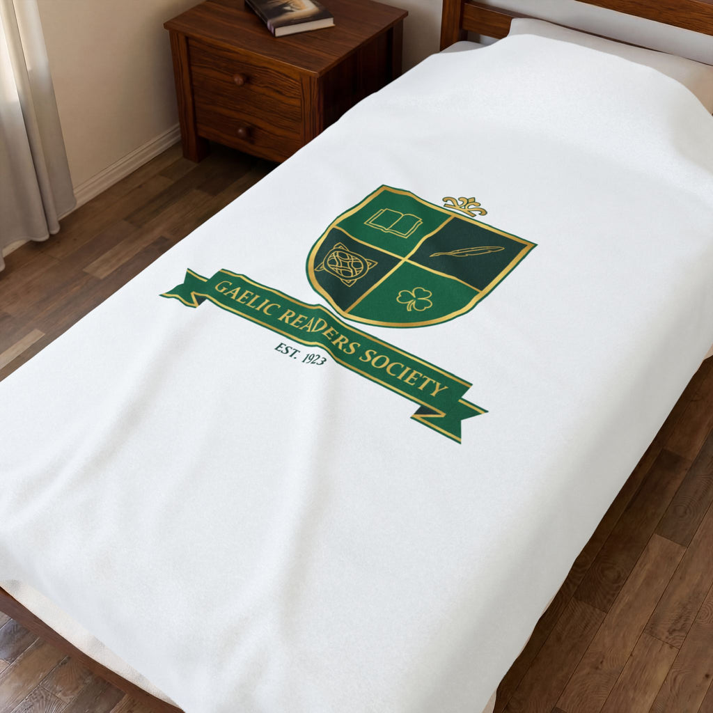 Celtic Crest Gaelic Readers Society Blanket | Irish heritage logo, Celtic knot 30" × 40"